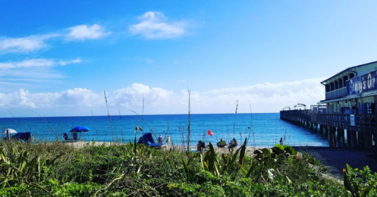 lake worth beach pier.